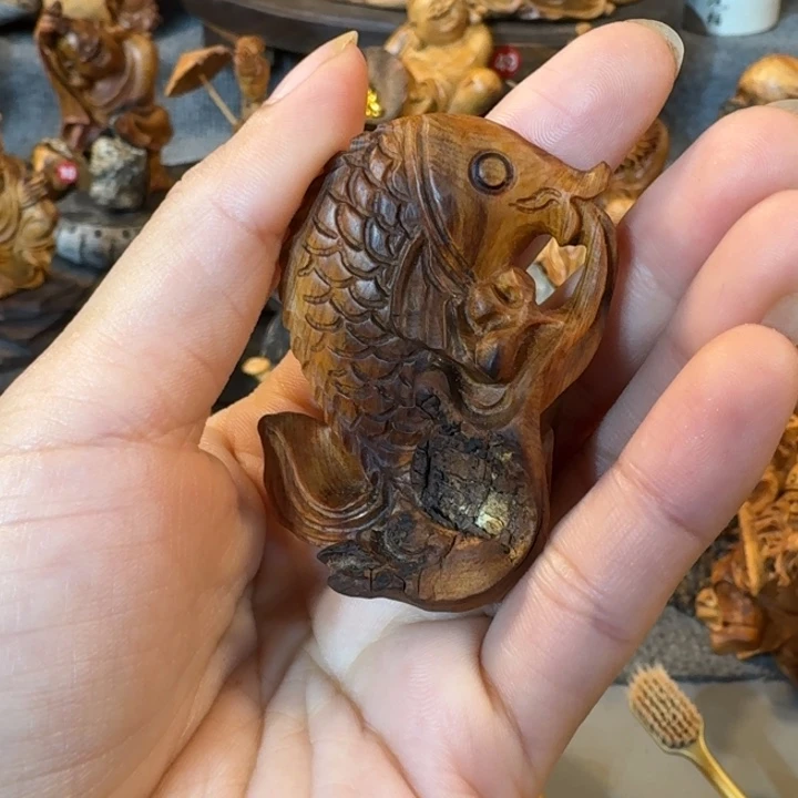 崖柏摆件手把件等