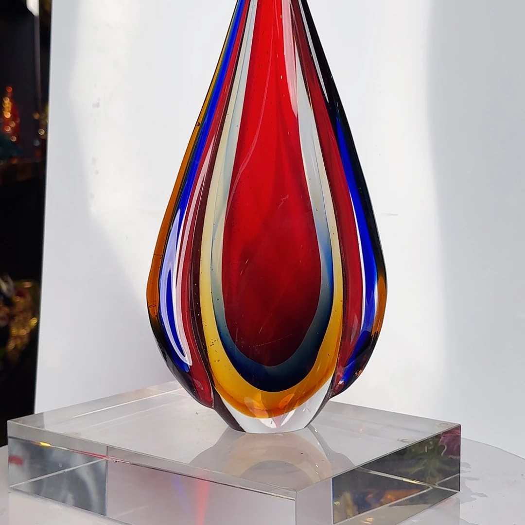 琉璃手工艺品琉璃岛上的一个