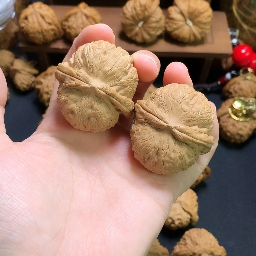 文玩核桃把件元宝44全品