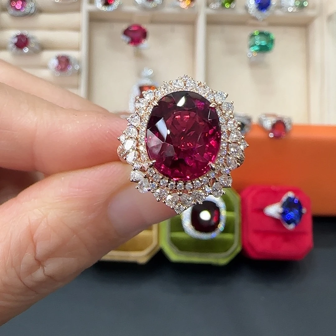 戒指18K金镶嵌碧玺6.19ct