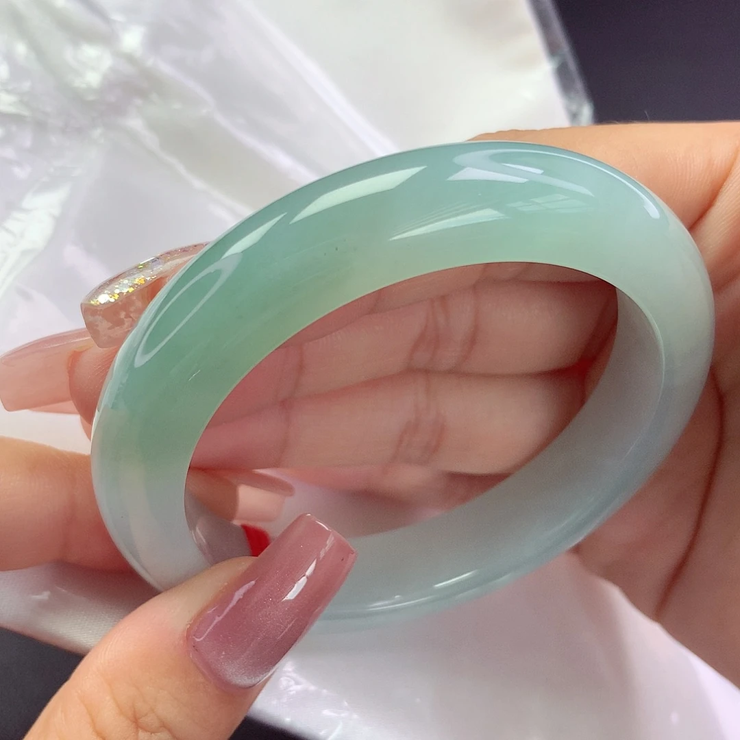 【闪购商品】翡翠手镯未镶嵌a 173002