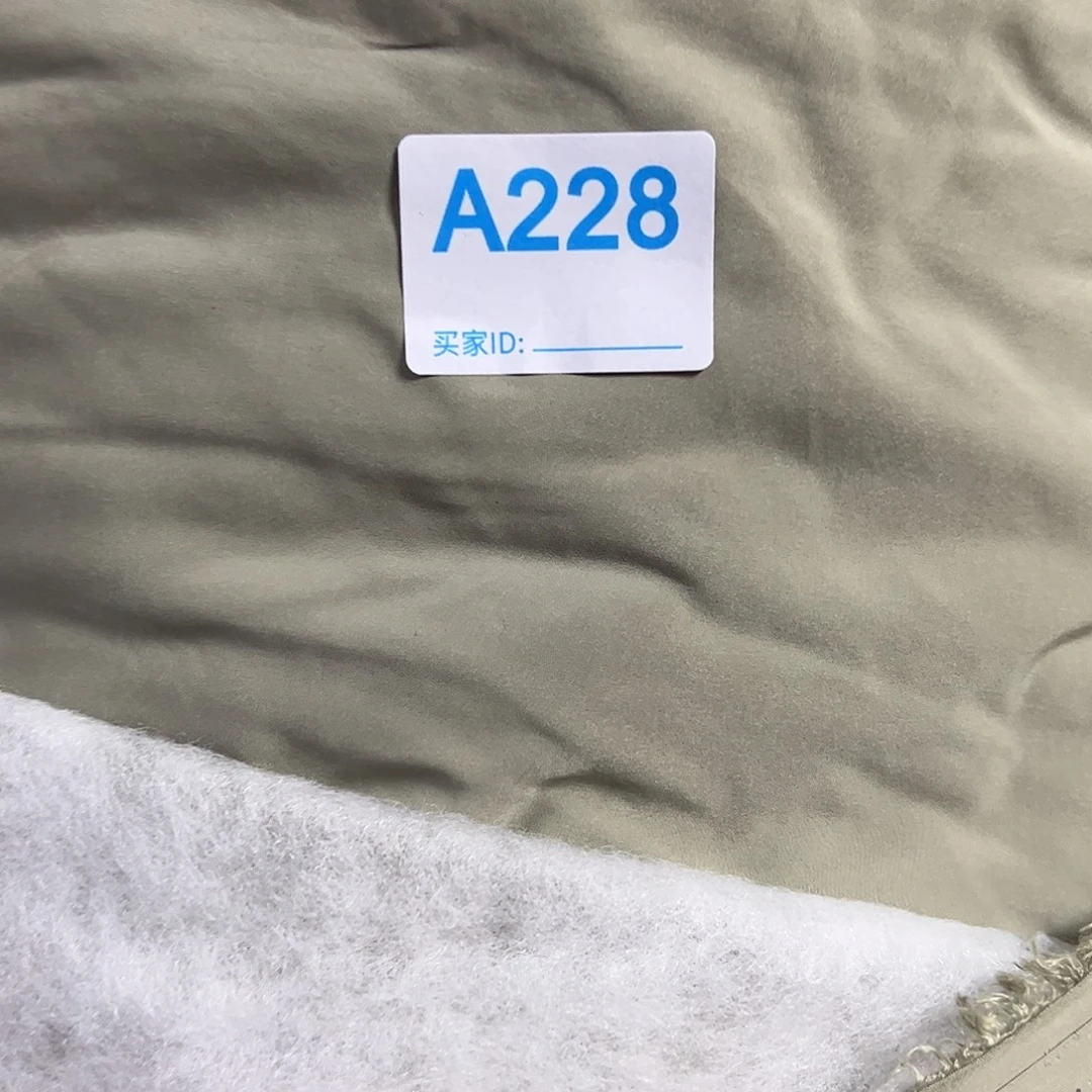 豆绿色面不含棉¥12 ， 3米228