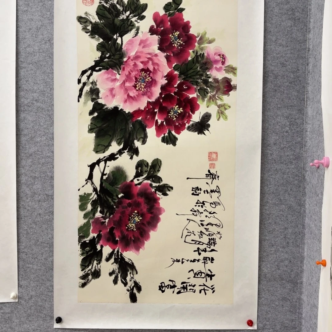 国画花鸟的翅膀和翅膀是