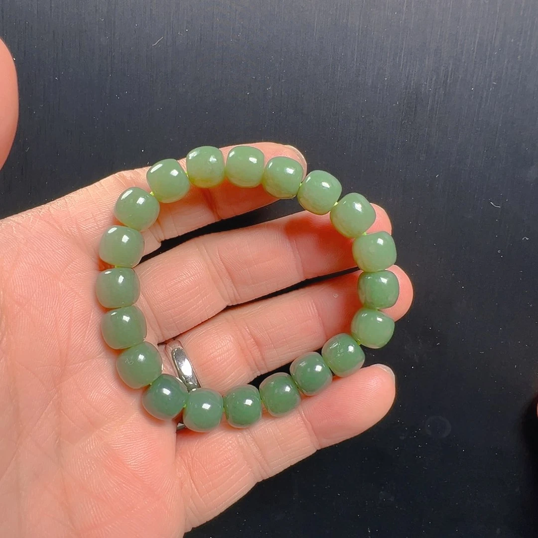 未镶嵌手链和田玉用****0卡10