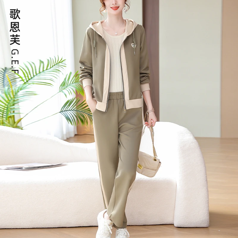 休闲运动套装女2025新款早春穿搭中年妈妈时尚洋气减龄卫衣两件套