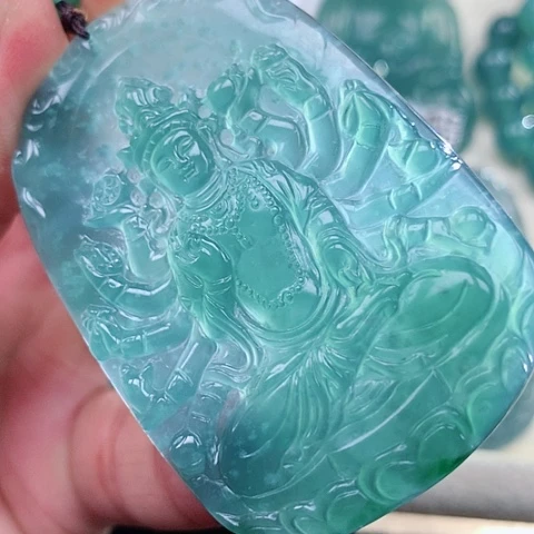 【闪购商品】翡翠颈饰未镶嵌天然翡翠