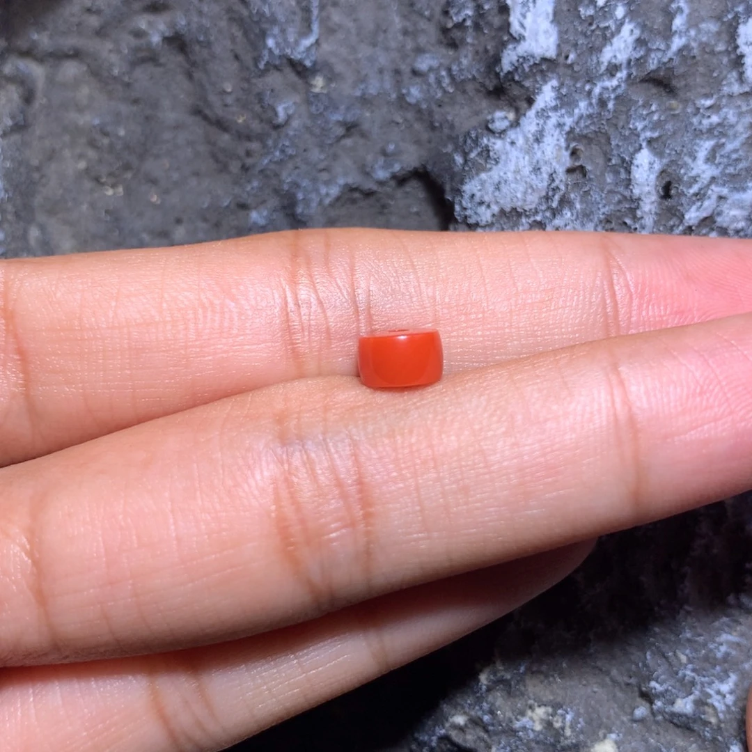 钦***丶南红玛瑙直切6×4未镶嵌微微纹