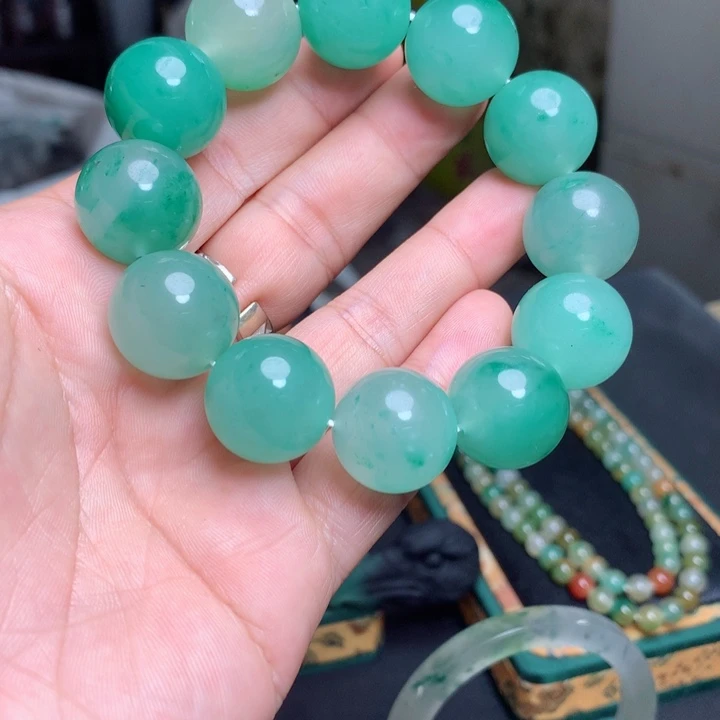 未镶嵌手链石英质玉