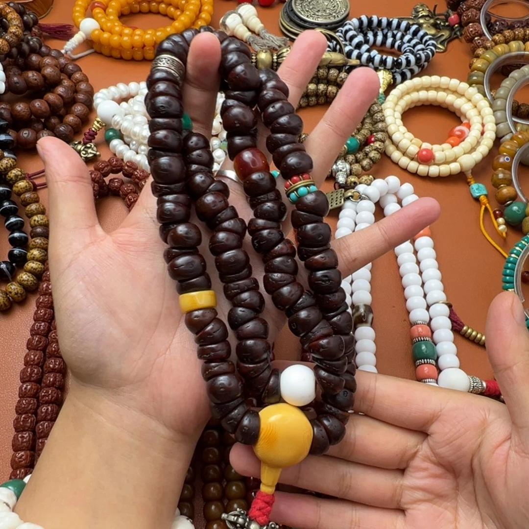 C***泥塑…………………………………………