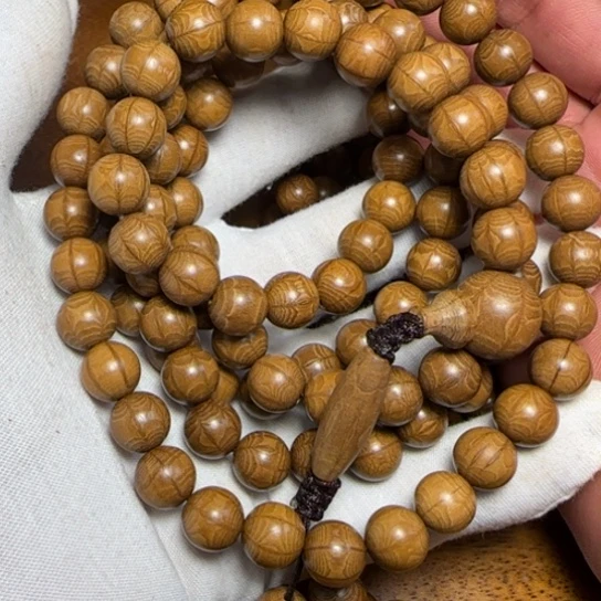 木全陈化老料把件串