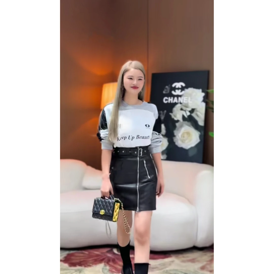 新款宽松显瘦字母印花打底衫百搭上衣潮 9320