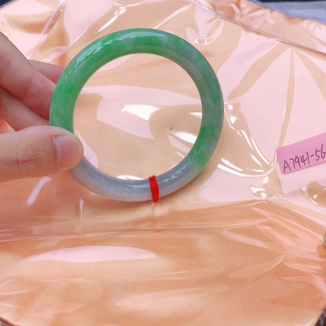未镶嵌手镯翡翠翡翠