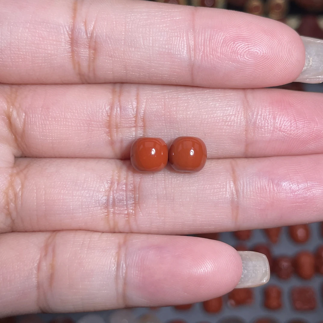 满色满肉川料南红老型对珠6mm+,默认微瑕发货一对