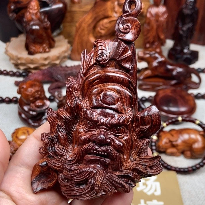 花梨木类端景台致***惯钟馗47.7克左右