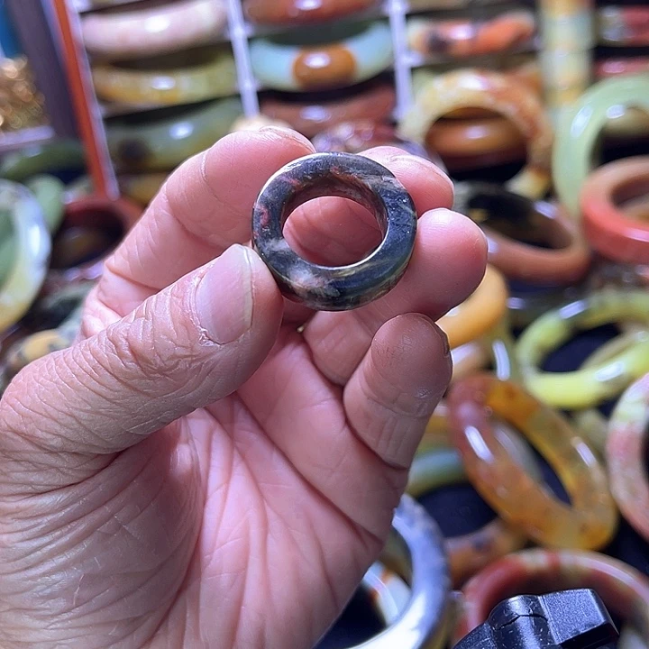 蛇纹石玉合金手镯