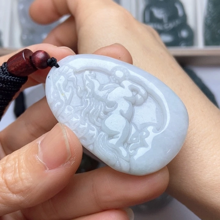 翡翠未镶嵌挂件翡翠