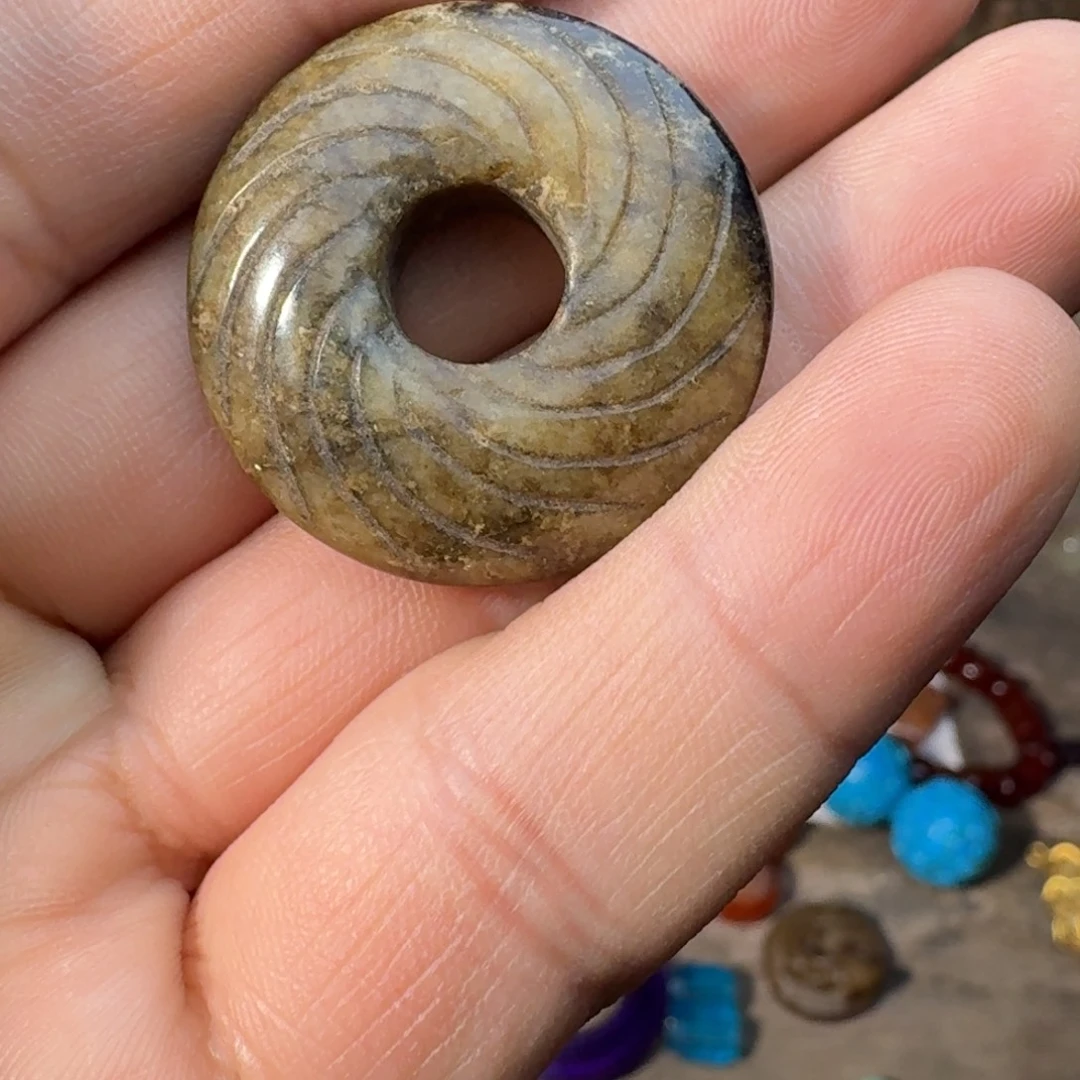 和田玉（糖玉）未镶嵌挂件