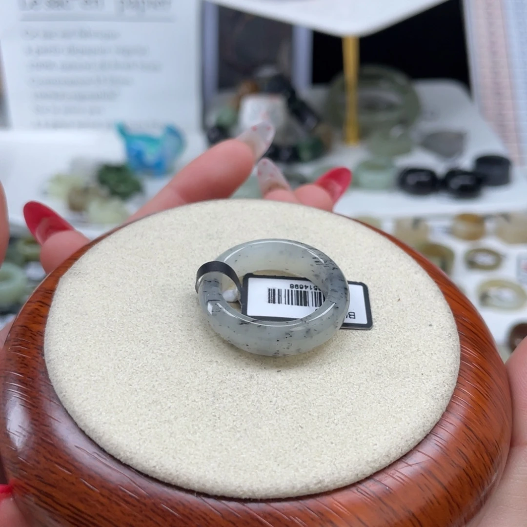 和田玉未镶嵌戒指O6冰芝麻糊圆条20.1