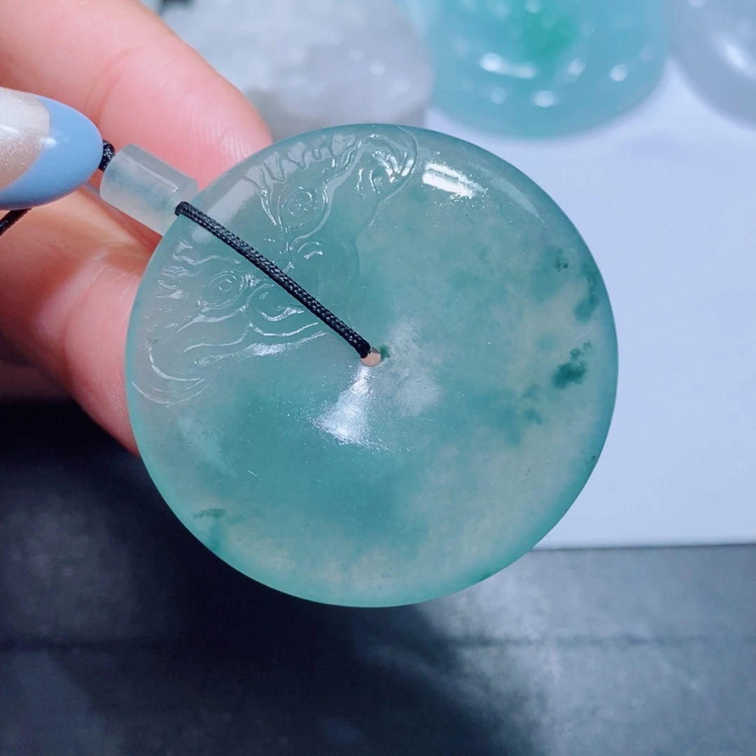 吴***祖定制翡翠未镶嵌定制毛货翡翠挂件