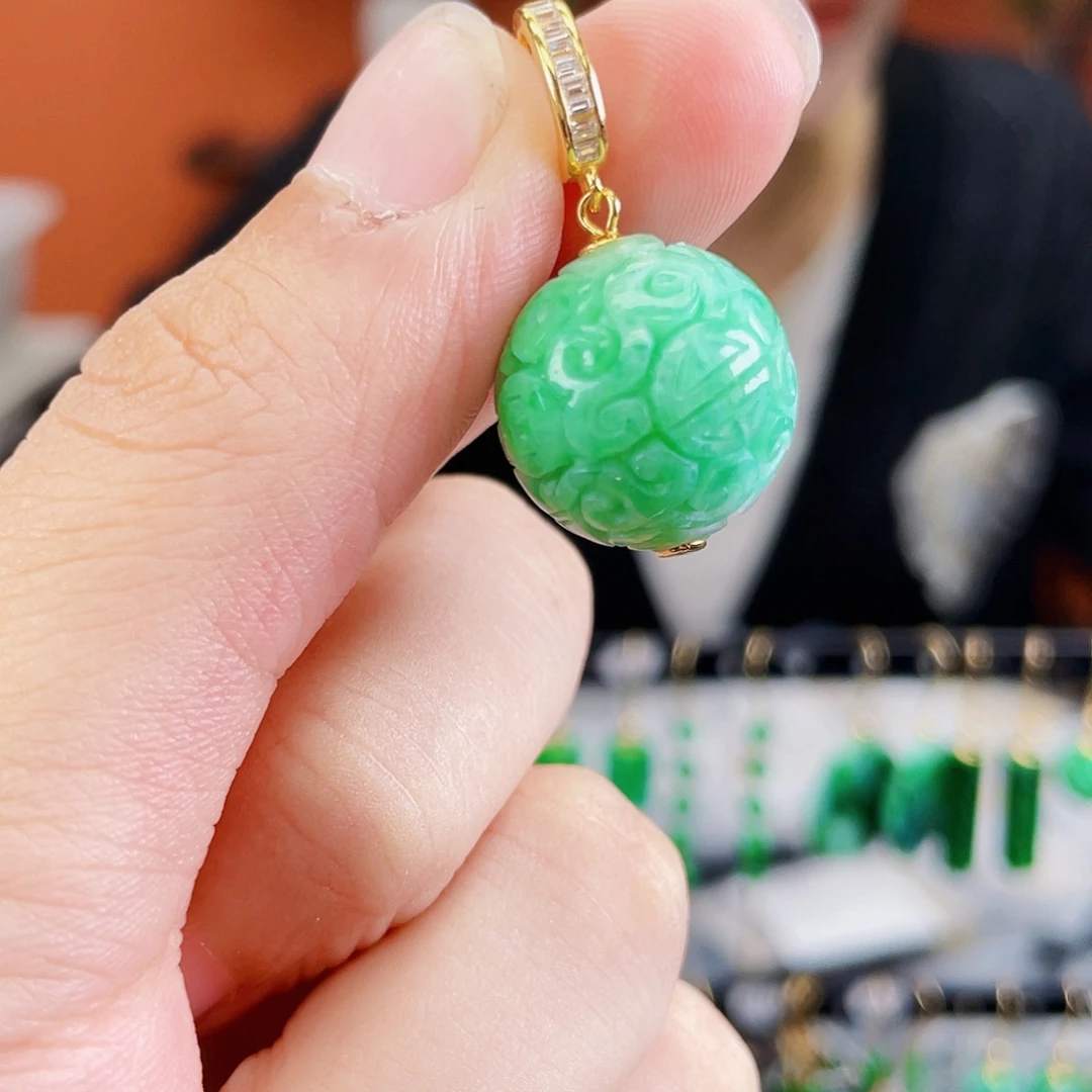 未镶嵌翡翠耳饰饰品