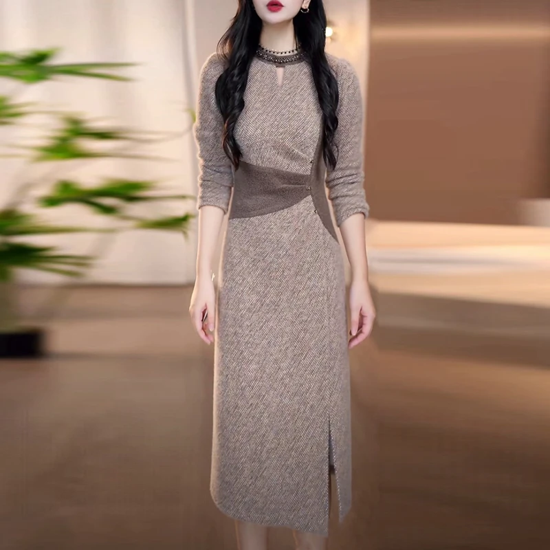 2025秋冬季新款轻奢名媛修身加厚保暖打底连衣裙子