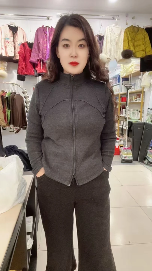 【依人坊同款】直下摆女装户外女保暖开衫立领秋冬休闲风短外套女士