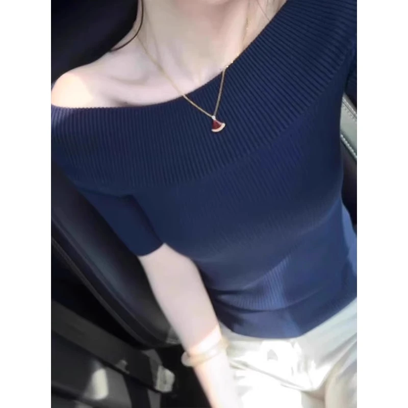 法式独特洋气一字领露肩短袖t恤女夏季新款修身气质百搭针织上衣