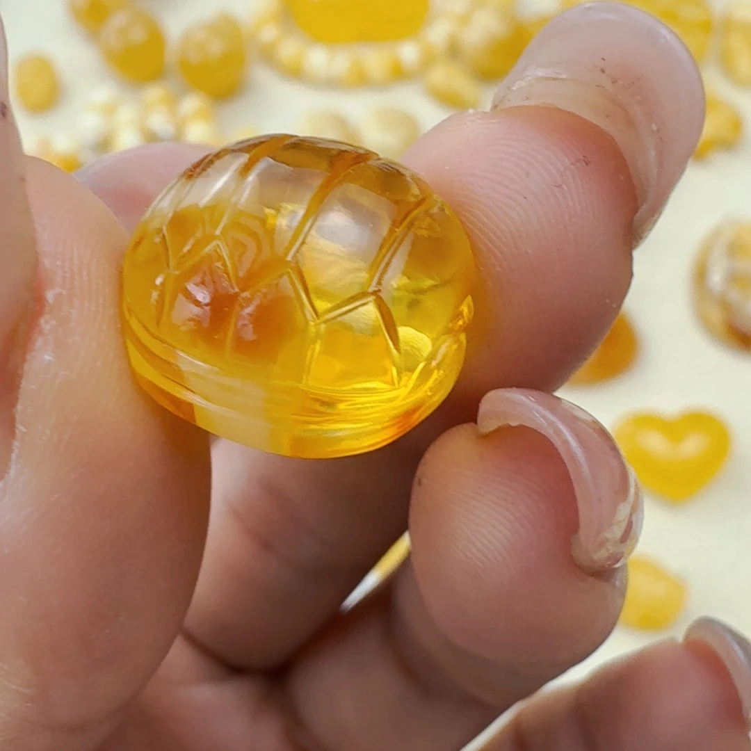 未镶嵌蜜蜡珠宝奇石