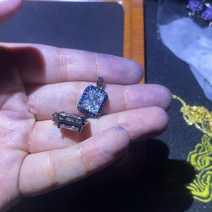 南非专属设计定制未镶嵌钻石180