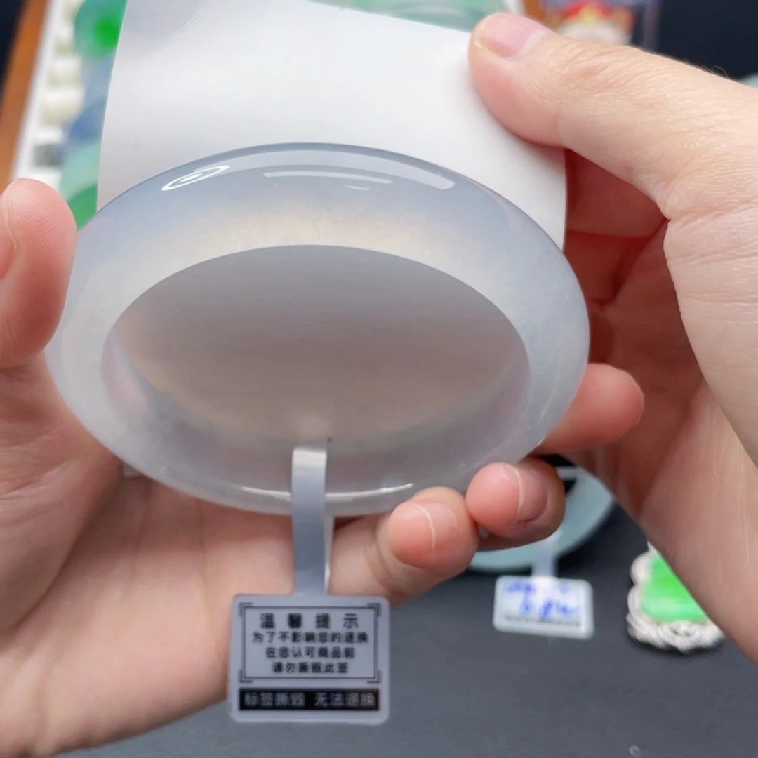 翡翠手镯未镶嵌56.8白冰强推