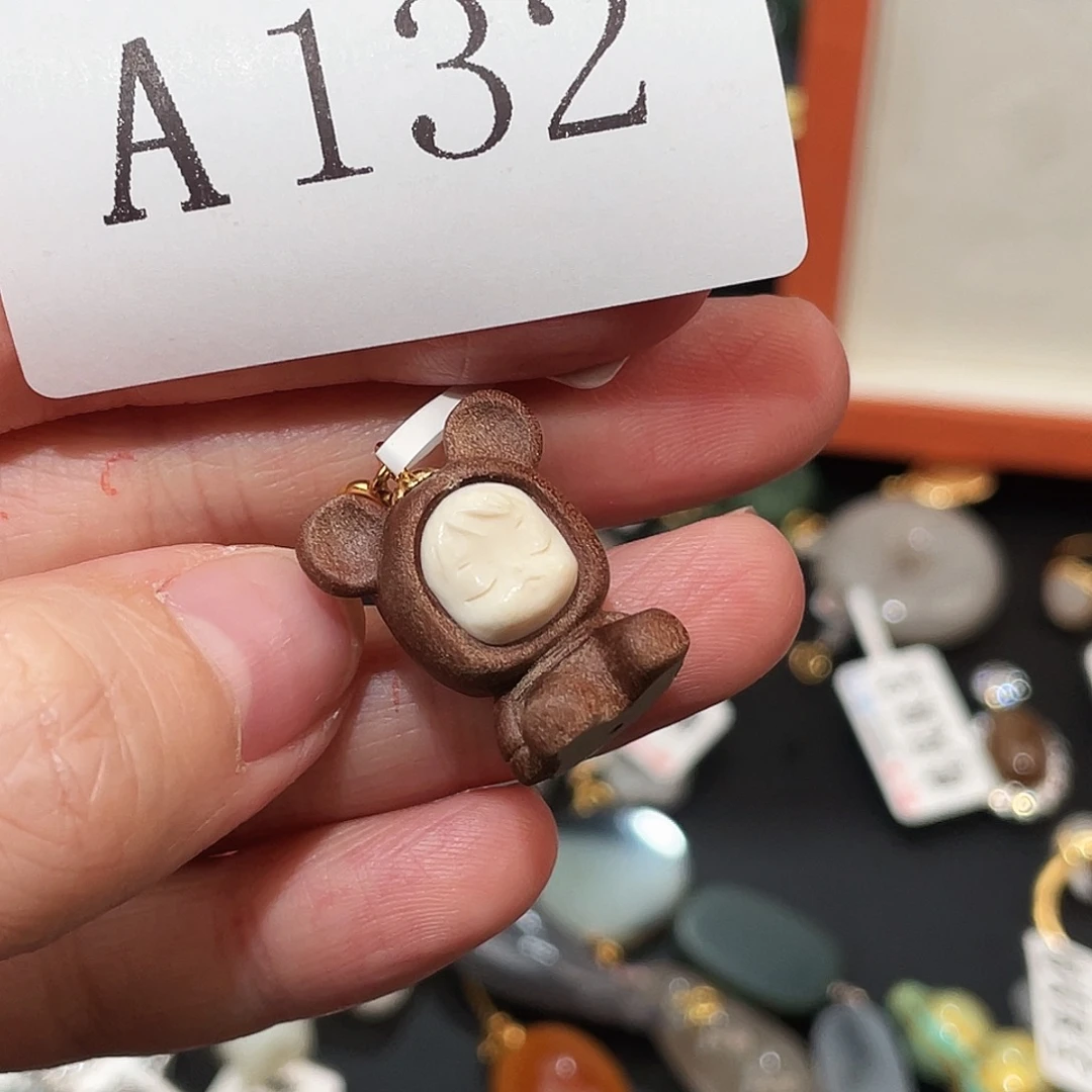 和田玉未镶嵌珠宝半成品A132