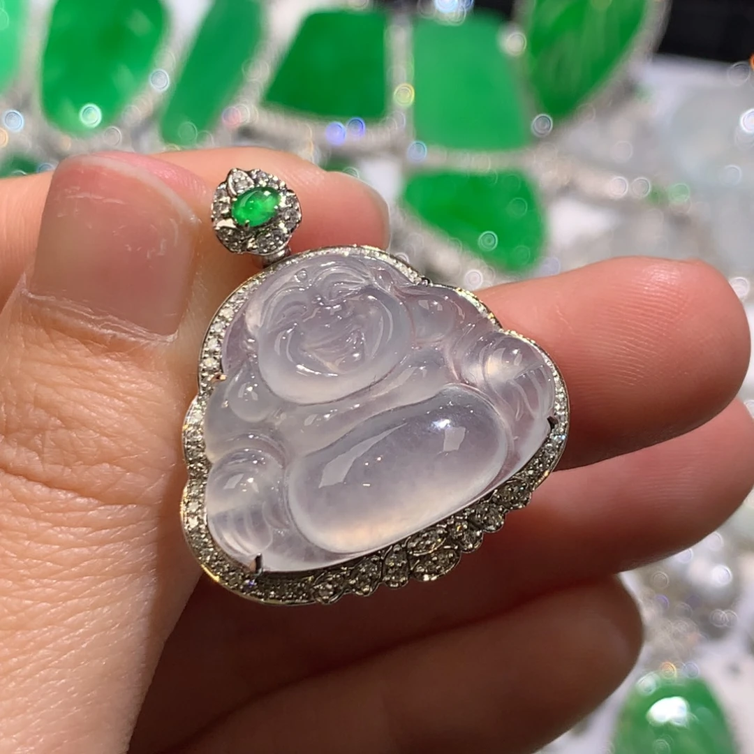 翡翠颈饰18K金镶嵌吊坠