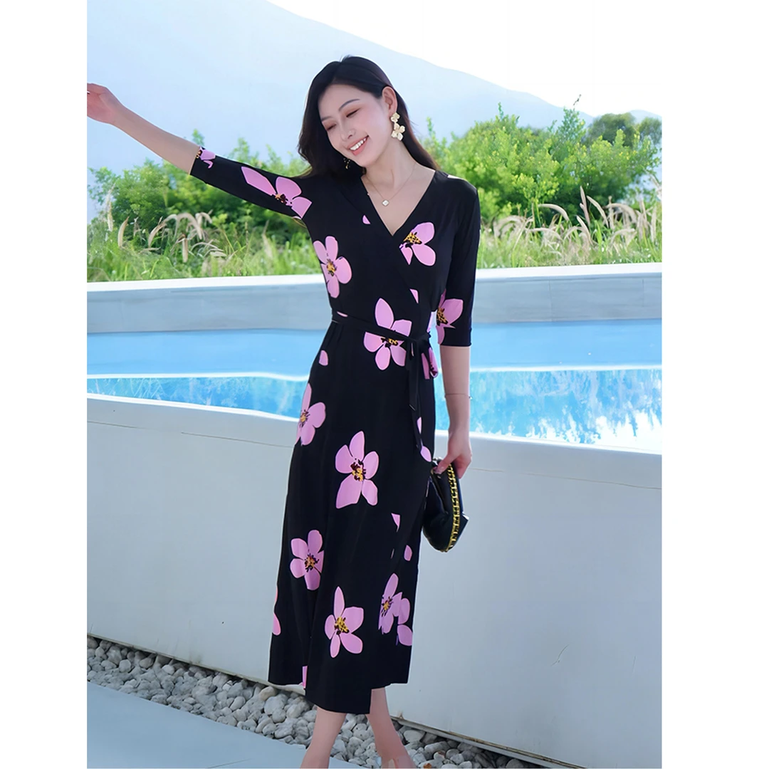 夏季新款复古黑粉花裹身裙2025年夏季气质御姐风长裙一片式连衣裙
