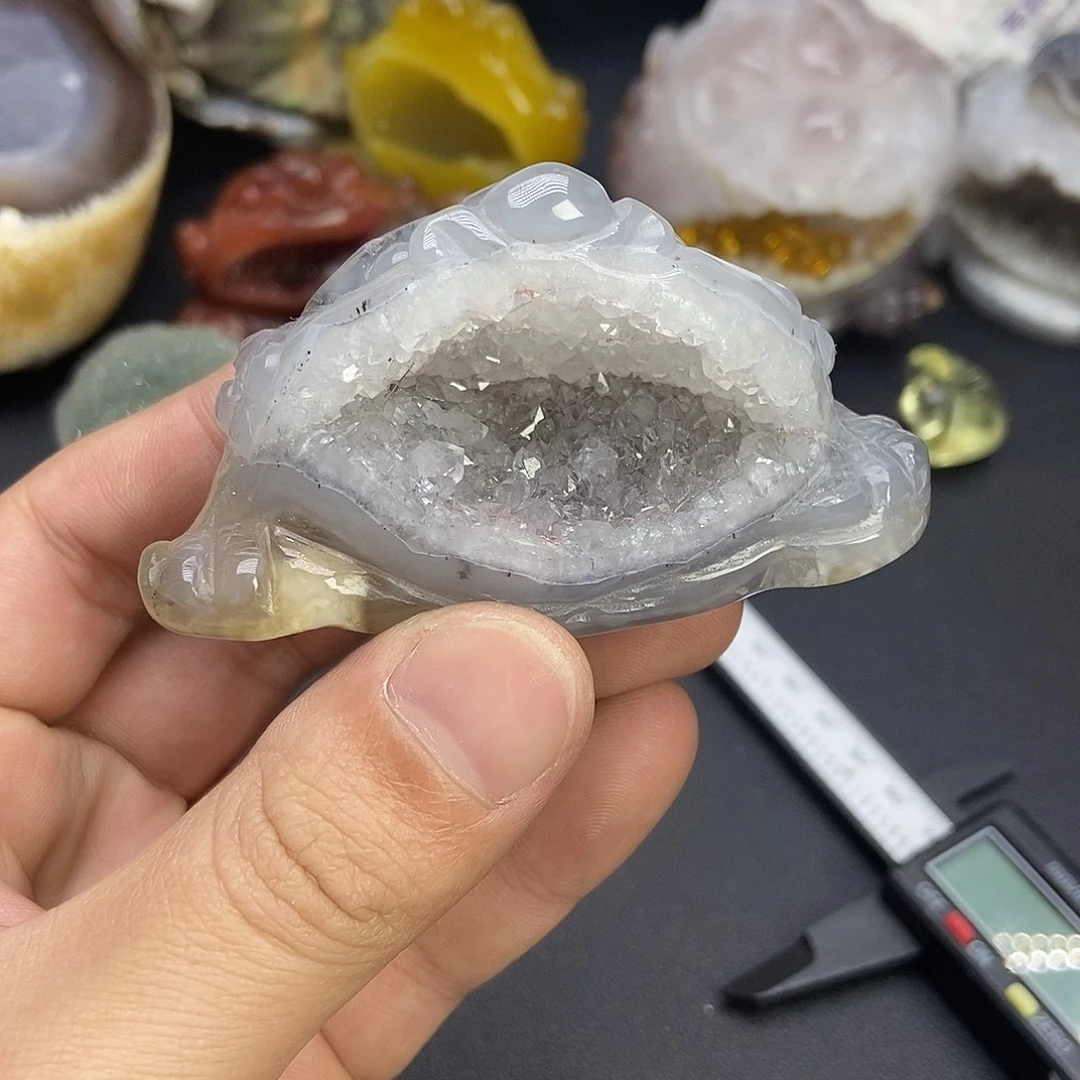 玛瑙/玉髓未镶嵌珠宝奇石