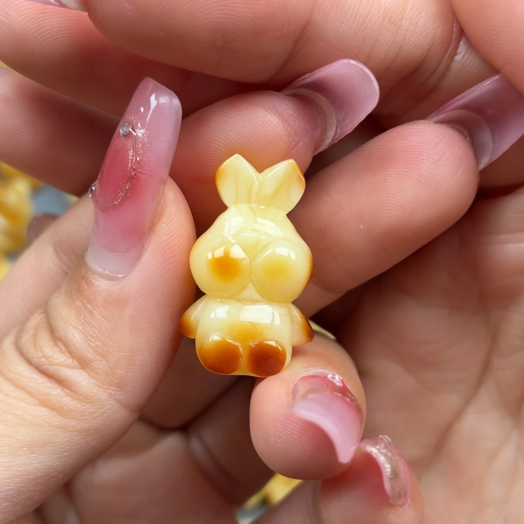 未镶嵌琥珀裸石蜜蜡