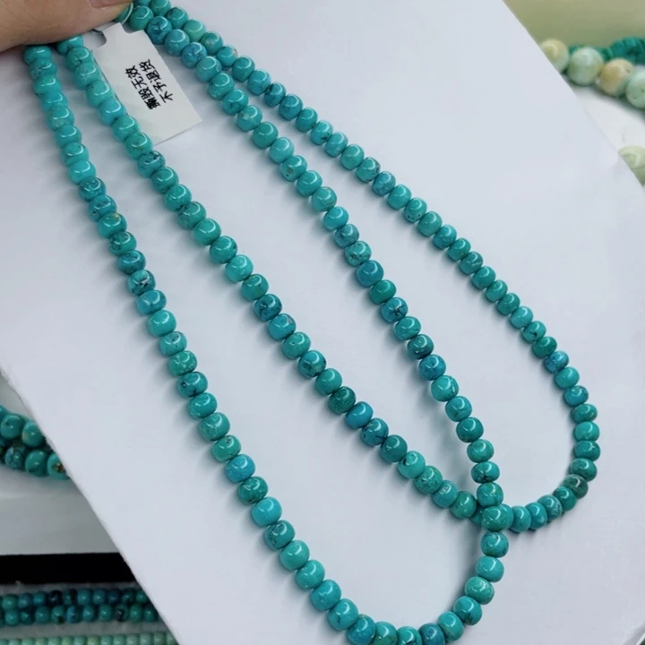 未镶嵌绿松石颈饰