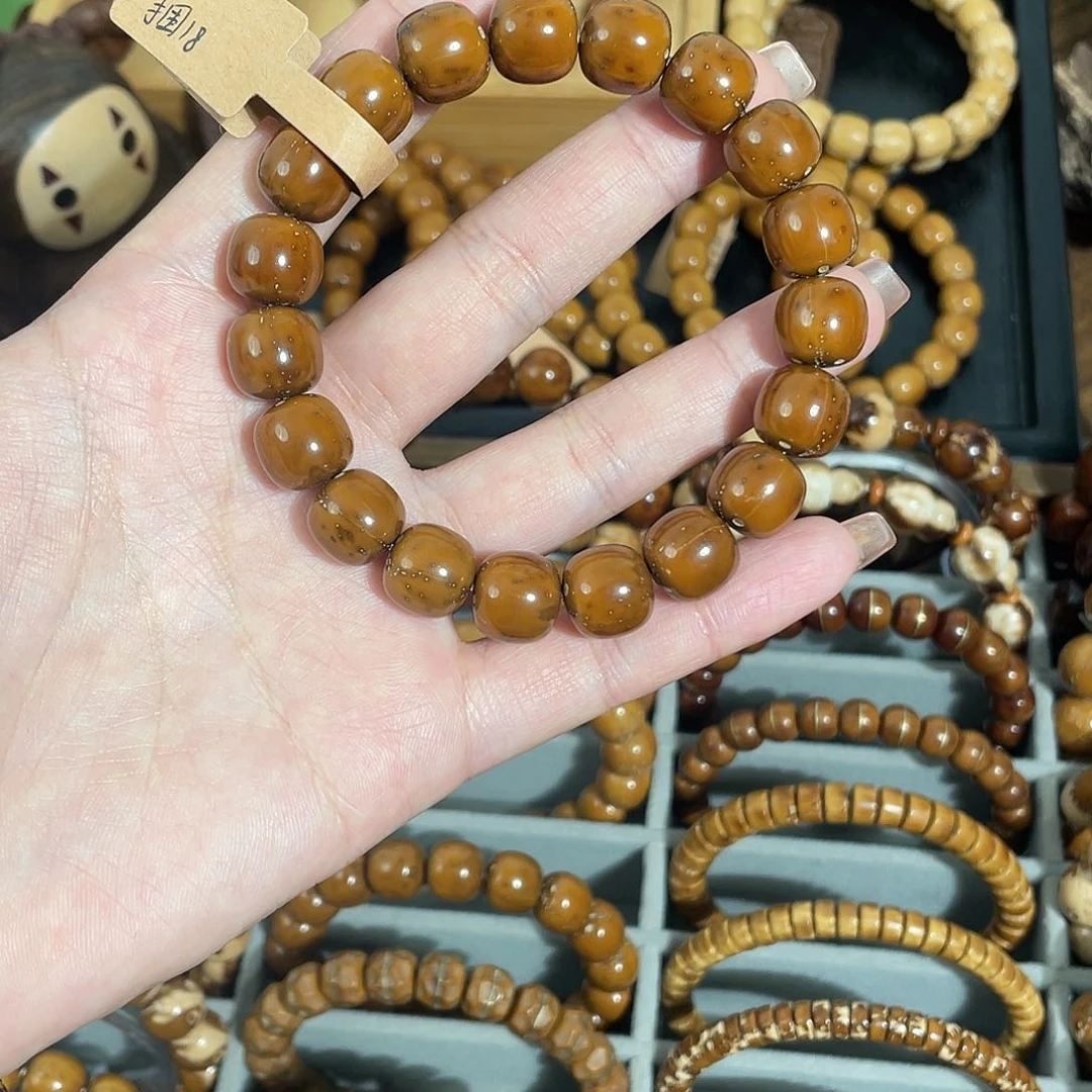紫金鼠手串11.5精品小奶咖半实心