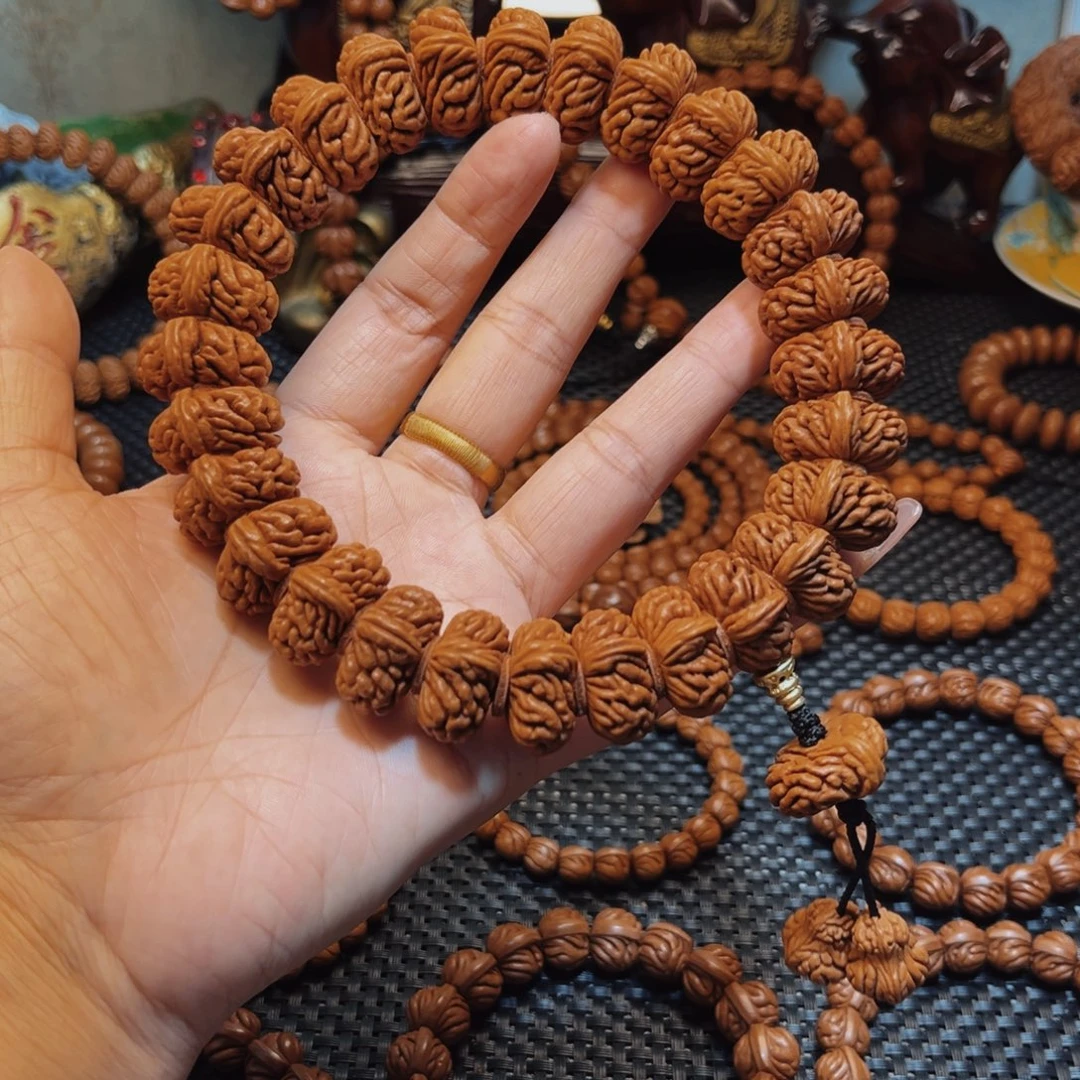 日***方手串桃核23矮桩精品霸道总裁