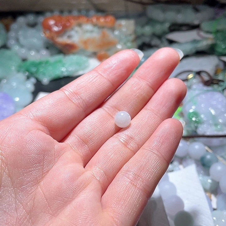 翡翠未镶嵌颈饰张****7天然