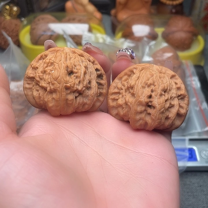 把件文玩核桃闷白44全品