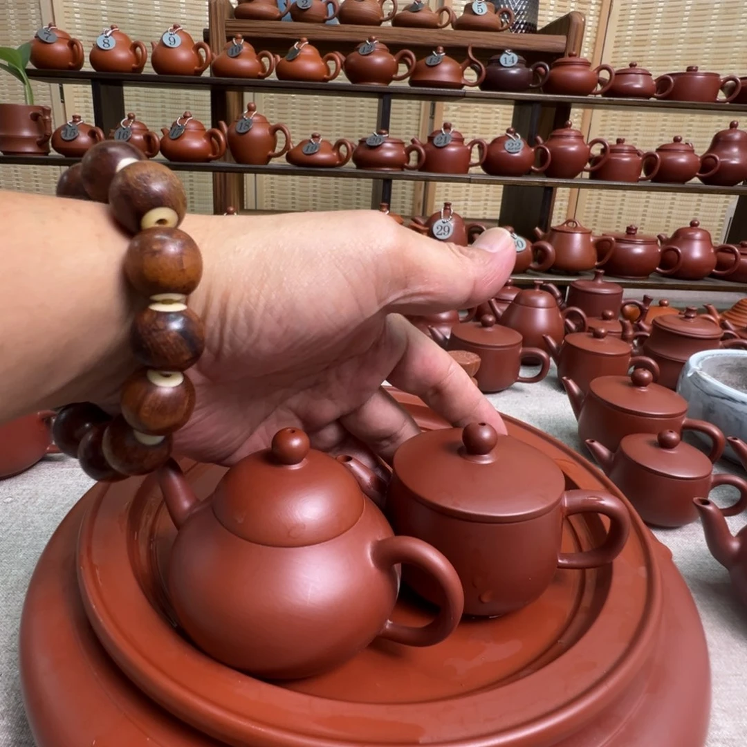 亿***店茶壶紫砂潮州手拉朱泥壶，微瑕不退换