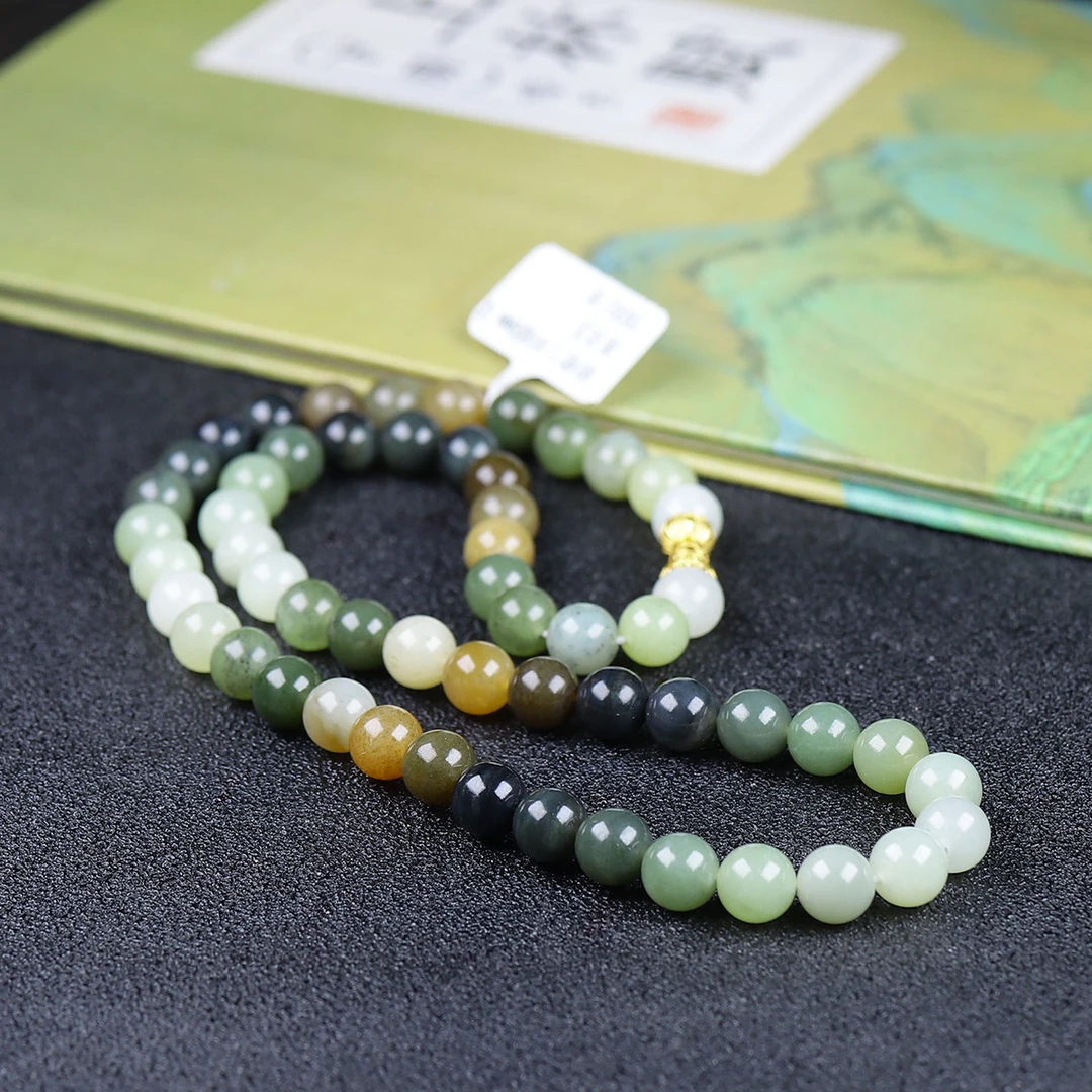 1024143和田玉多宝圆珠项链