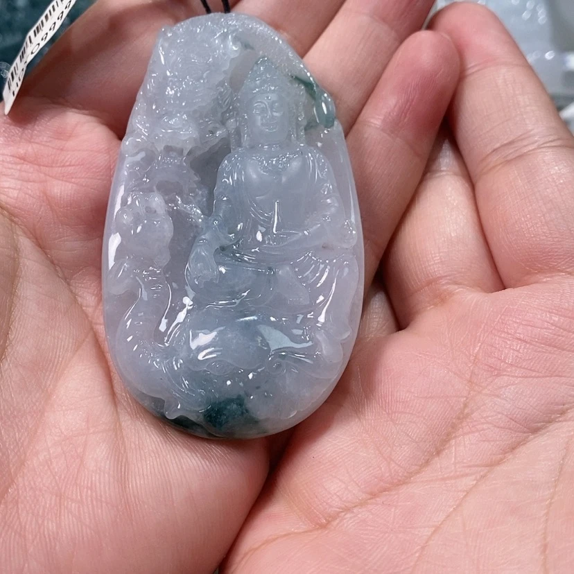 【闪购商品】翡翠颈饰未镶嵌i****U。