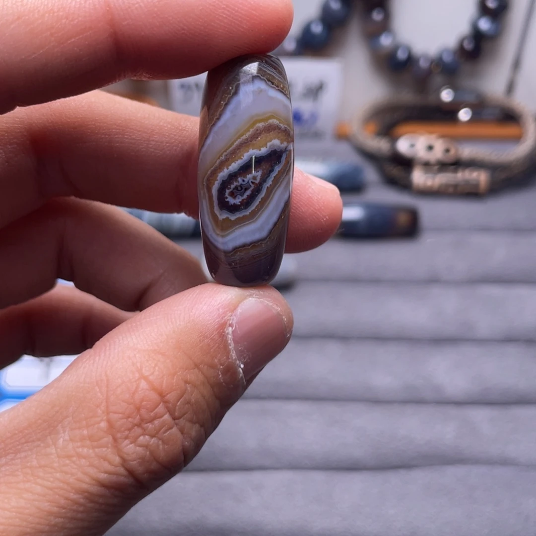 恶***乐玛瑙/玉髓合金颈饰