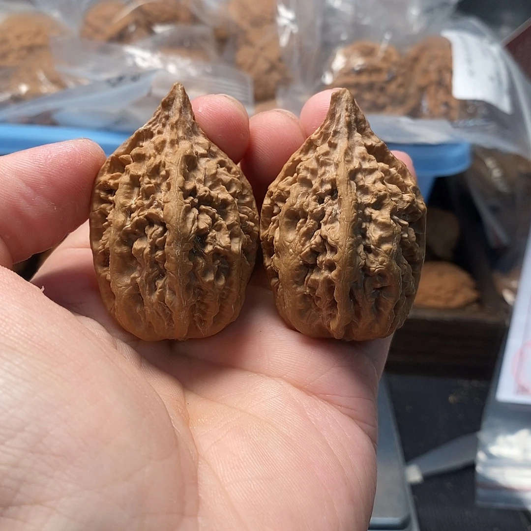 1文玩核桃梅花山34-420