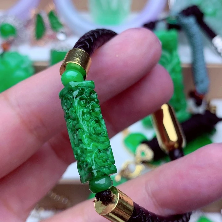 未镶嵌手链翡翠…．．