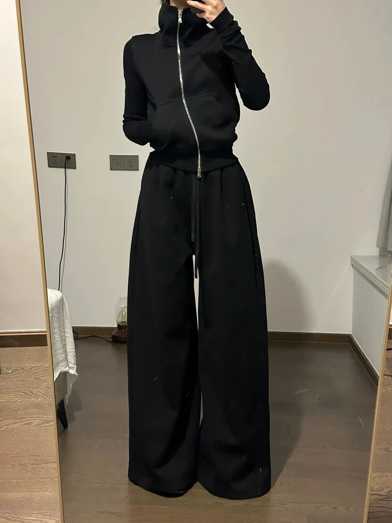 超显瘦黑色休闲阔腿裤