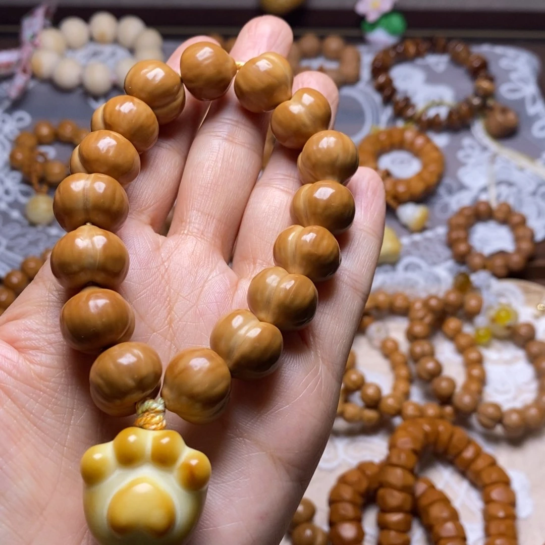 把件猴头核桃柯基屁桃猫爪