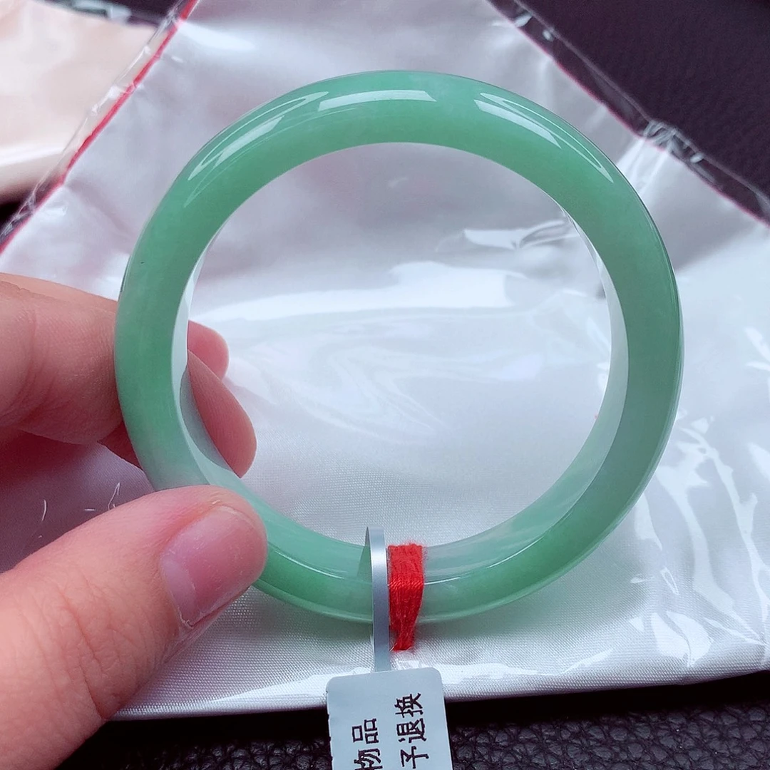 未镶嵌手镯翡翠天然缅甸翡翠A货