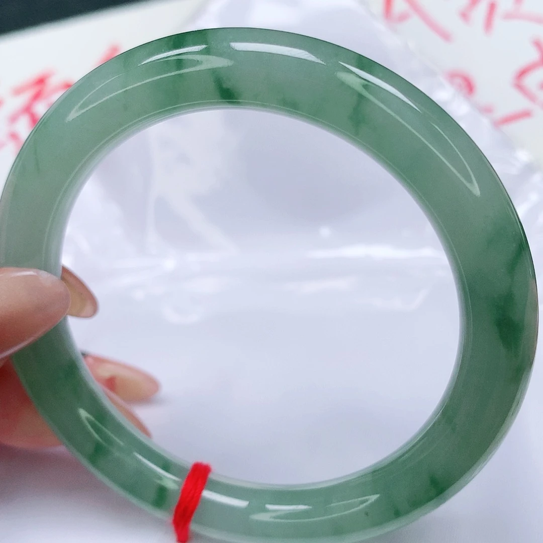 未镶嵌手镯翡翠完美50